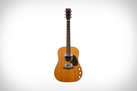 Kurt Cobain's MTV Unplugged Guitar Kurt Cobain's MTV Unplugged Guitar