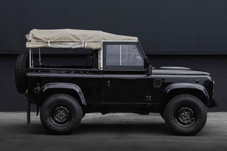 2007 Land Rover Defender 90 TD4 SUV 2007 Land Rover Defender 90 TD4 SUV