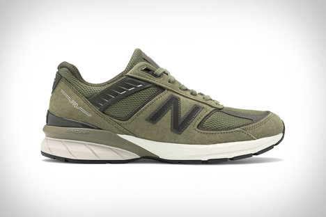 New Balance 990v5 Covert Green Sneakers New Balance 990v5 Covert Green Sneakers