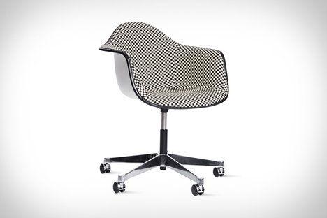 Eames Upholstered Task Chair Eames Upholstered Task Chair