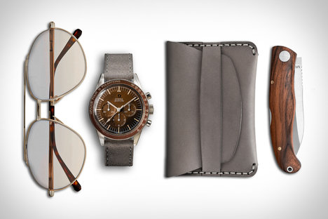 Everyday Carry: Sepia Everyday Carry: Sepia
