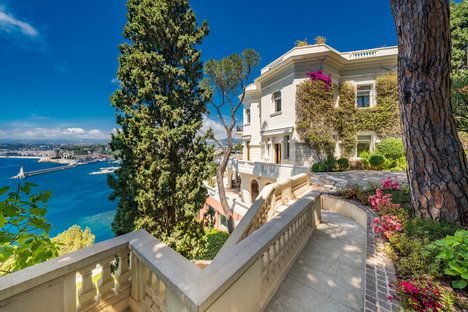 Sean Connery's French Bond Villa Sean Connery's French Bond Villa