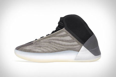 Adidas Yeezy QNTM Basketball Shoe Adidas Yeezy QNTM Basketball Shoe