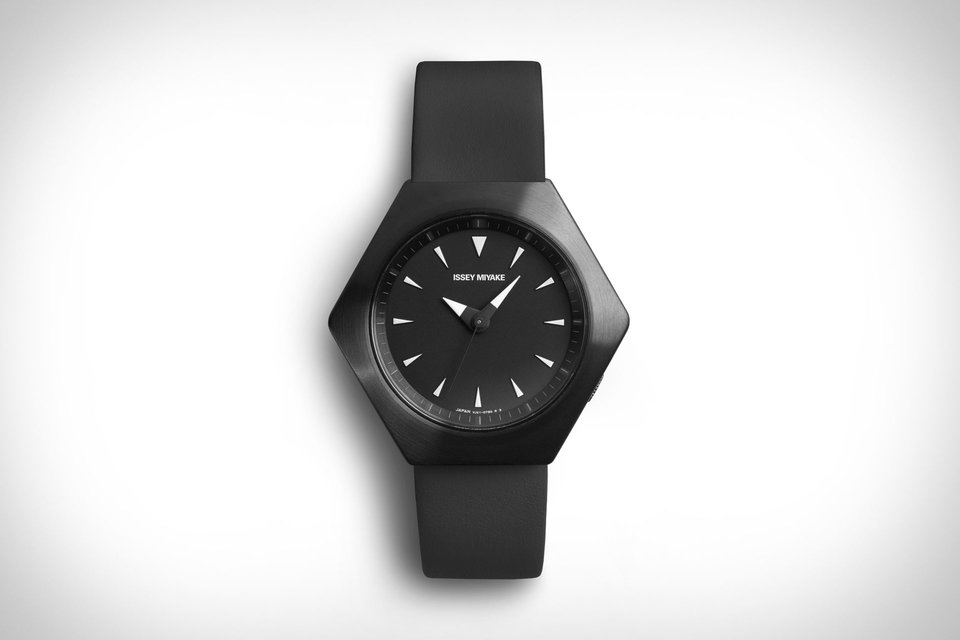 Issey Miyake Roku Watch | Uncrate