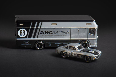 Hot Wheels x IWC Racing Team Transport Replica Hot Wheels x IWC Racing Team Transport Replica