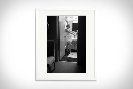 Marilyn Monroe Shower Framed Print Marilyn Monroe Shower Framed Print