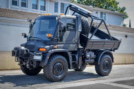 2003 Mercedes-Benz Unimog U500 Truck 2003 Mercedes-Benz Unimog U500 Truck