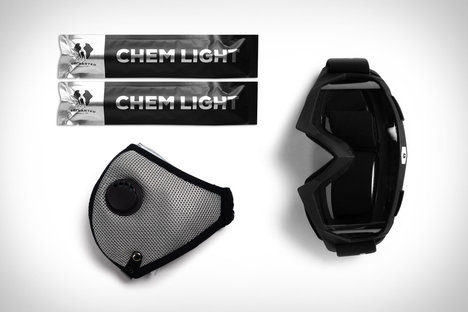 Uncharted Emergency Air & Vision Kit Uncharted Emergency Air & Vision Kit