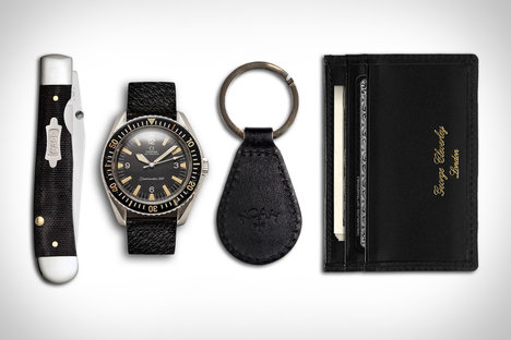 Everyday Carry: Lacquer