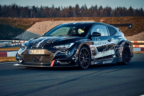 Hyundai RM20e Sports Car