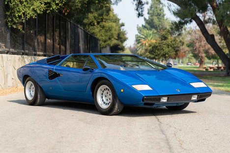 1975 Lamborghini Countach LP400 Periscopica Coupe 1975 Lamborghini Countach LP400 Periscopica Coupe