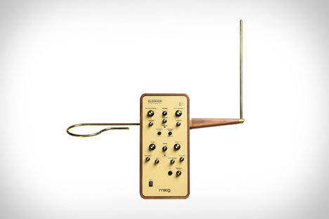 Moog Claravox Centennial Theremin Moog Claravox Centennial Theremin