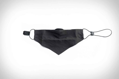 外れ値001ウルトラスエードスナップタイトマスク