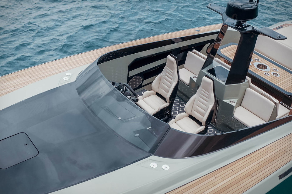 say 42 yacht interior