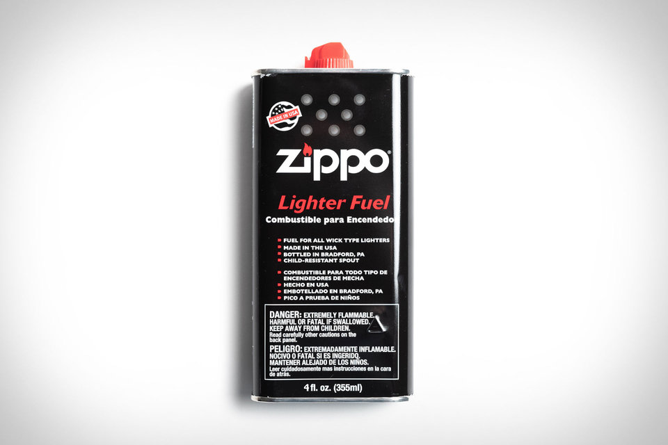 Encendedor Zippo Regular Tumbled Brassm + Bencina Zippo 125 ml - UNE