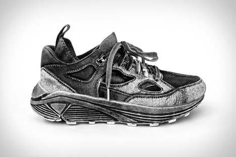 Brand黑色Aura Wabi Sabi运动鞋