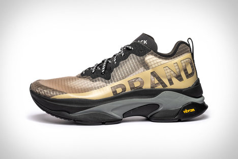 BrandBlackカイトレーサースニーカー