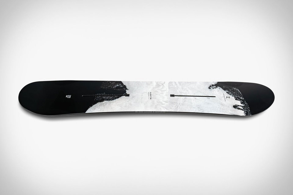 Endeavour Clout Snowboard Uncrate