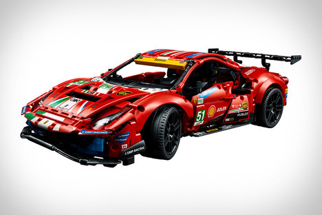 Ensemble de construction Lego Technic Ferrari 488 GTE