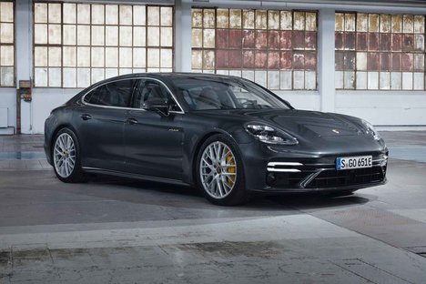Porsche Panamera Turbo S E-Hybrid Sedan Porsche Panamera Turbo S E-Hybrid Sedan