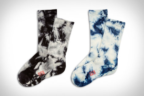 TopoDesignsの絞り染めソックス
