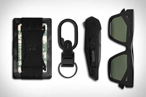 Everyday Carry: Shadows Everyday Carry: Shadows