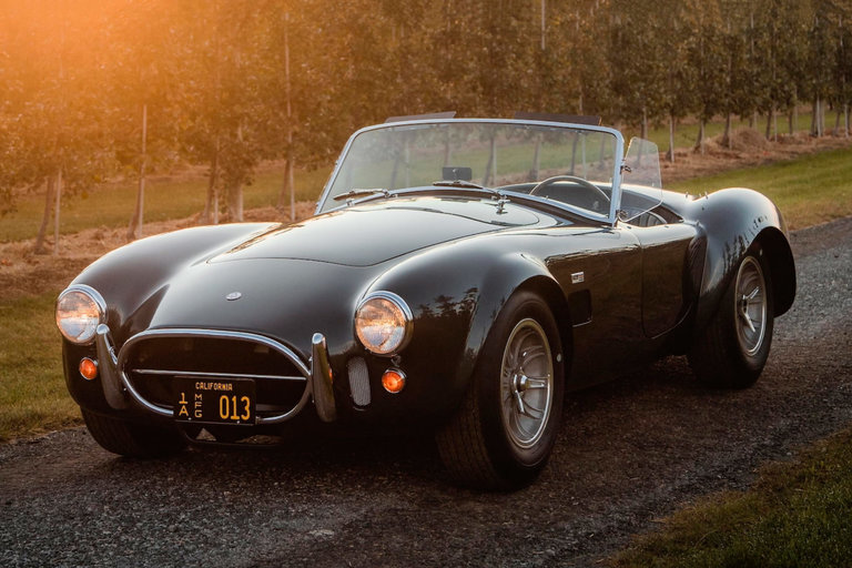 Carroll Shelby's 1965 427 Cobra Roadster