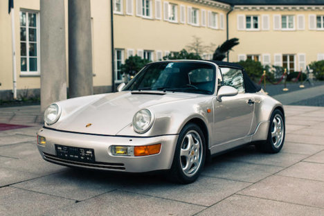 ディエゴマラドーナの1992年のポルシェ911コンバーチブル