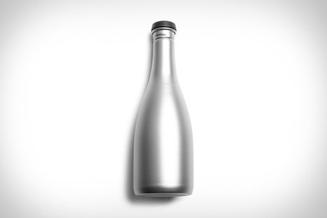 Snow Peak Titanium Sake Bottle Snow Peak Titanium Sake Bottle