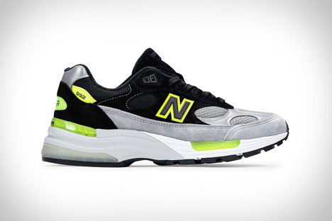 New Balance 992 Gray Volt Sneakers New Balance 992 Gray Volt Sneakers