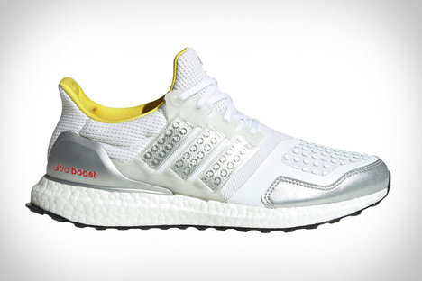 Adidas Ultraboost DNA x Lego Plate Sneakers Adidas Ultraboost DNA x Lego Plate Sneakers
