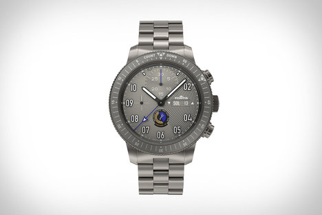 Fortis AMADEE-20 Cosmonaut Chronograph Watch Fortis AMADEE-20 Cosmonaut Chronograph Watch