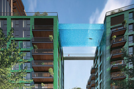 大使馆花园空中泳池