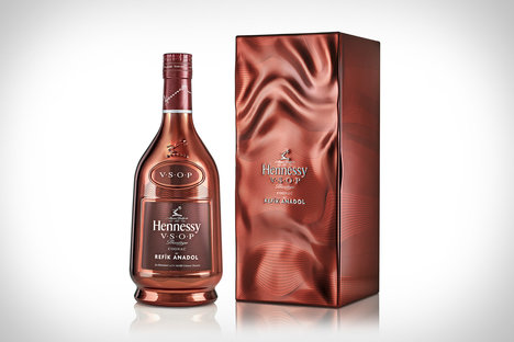 Hennessy x Refik Anadol VSOP Privilege Carafe Hennessy x Refik Anadol VSOP Privilege Carafe