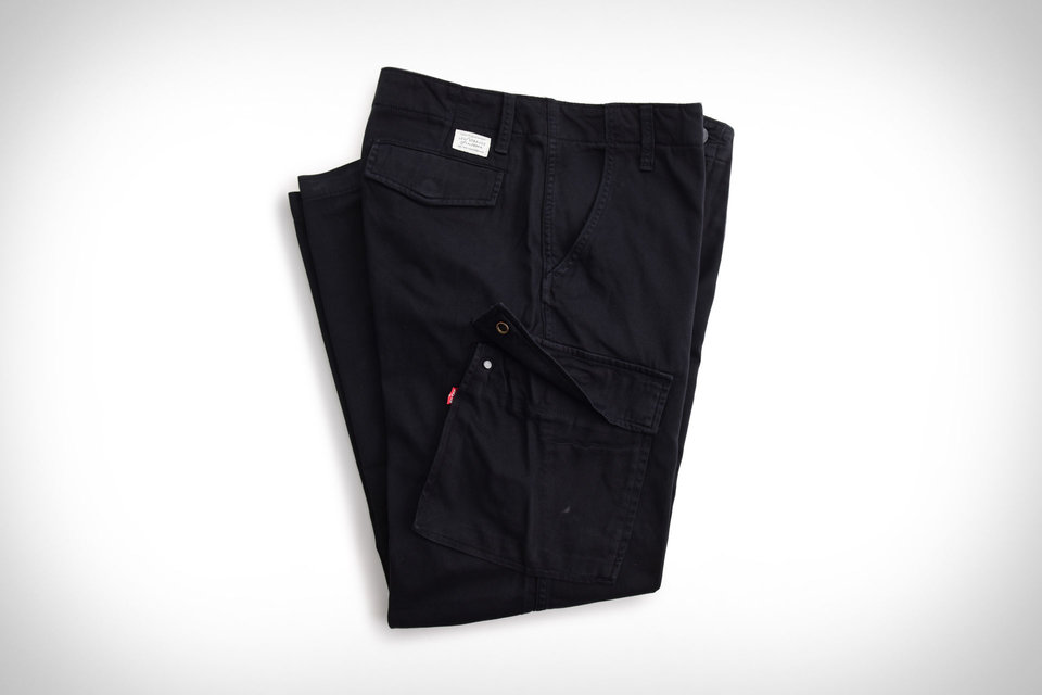 levi's men's slim taper cargo pant