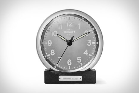 Shinola Runwell MD-80 Desk Clock Shinola Runwell MD-80 Desk Clock