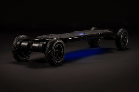 Evolve Hadean Carbon Electric Skateboard Evolve Hadean Carbon Electric Skateboard