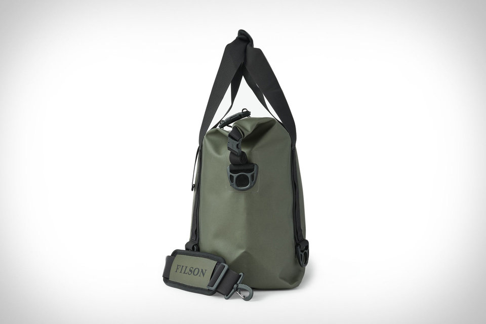 filson-roll-top-bag-green-2-thumb-960xauto-132331.jpg