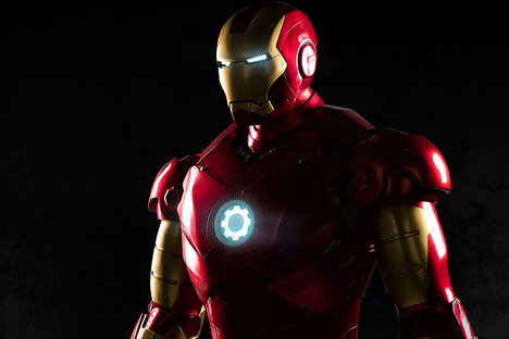 Iron Man Mark III Statue Iron Man Mark III Statue