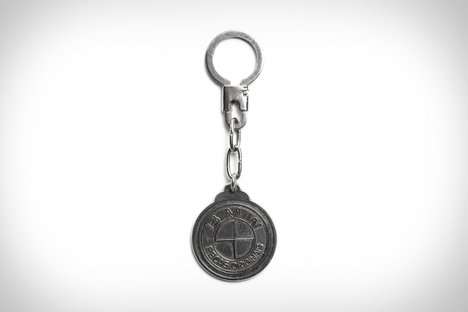 Cupps先生 x Uncrate Vintage 葡萄牙宝马钥匙扣