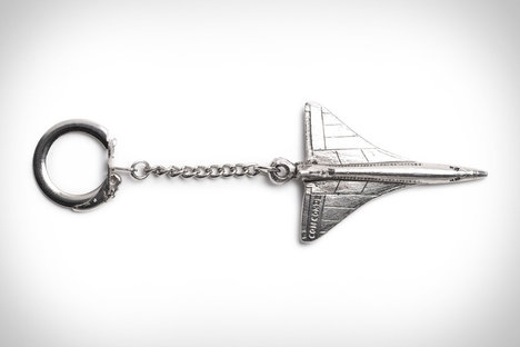 Mr. Cupps x Uncrate Vintage Concorde Jet Keychain Mr. Cupps x Uncrate Vintage Concorde Jet Keychain