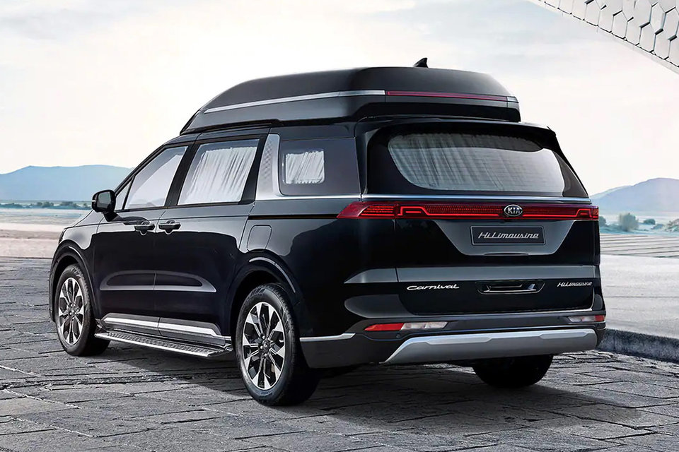 Kia carnival limousine 2022