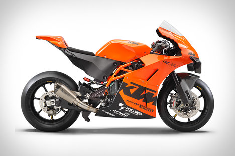 2022 KTM RC 8C Motorcycle 2022 KTM RC 8C Motorcycle