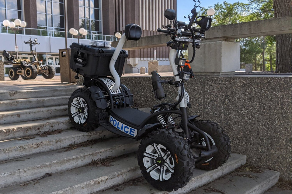 LyteHorse Electric StandUp ATV Uncrate