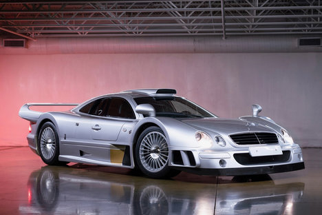 1998 Mercedes-Benz AMG CLK GTR Strassenversion