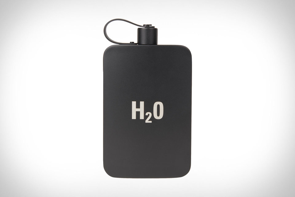 balenciaga-h2o-bottle-thumb-