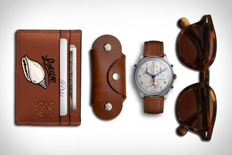 Everyday Carry: Ibiza Everyday Carry: Ibiza