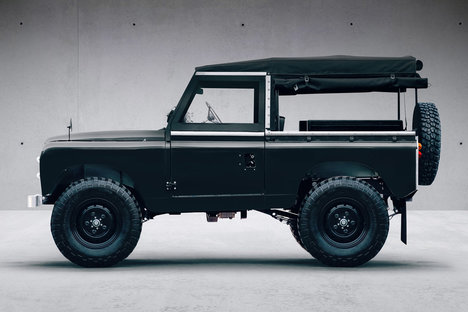 Everrati Electric Land Rover Series IIA SUV Everrati Electric Land Rover Series IIA SUV