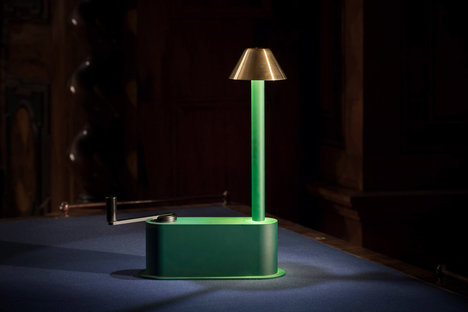 Off-Grid Lamp Off-Grid Lamp