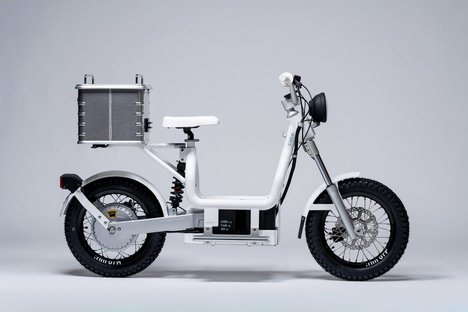 Cake Makka Electric Moped